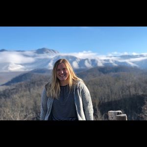 Meet your Posher, Madison